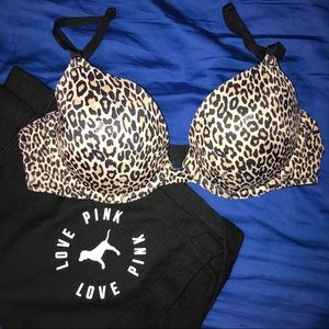 VS Pink Wear Everywhere Lightly Lined T-shirt Bra